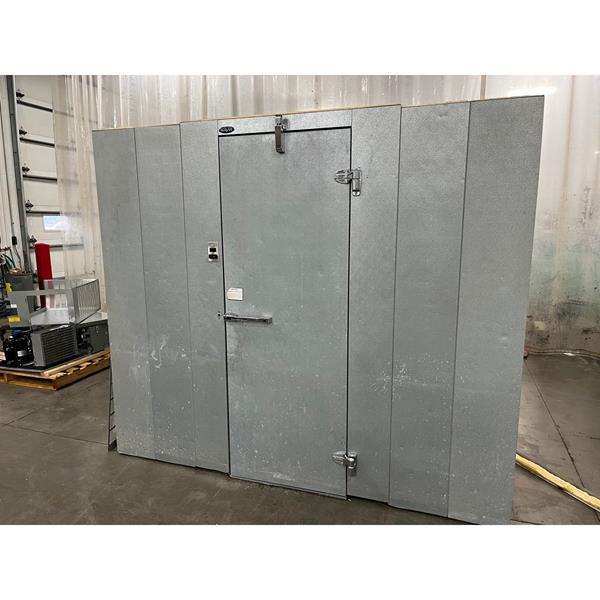 8&#39; x 8&#39; x 7&#39;3&quot;H (8&#39;6&quot;h with unit) Self-contained Walk-in Cooler (1 PH 208/230v)