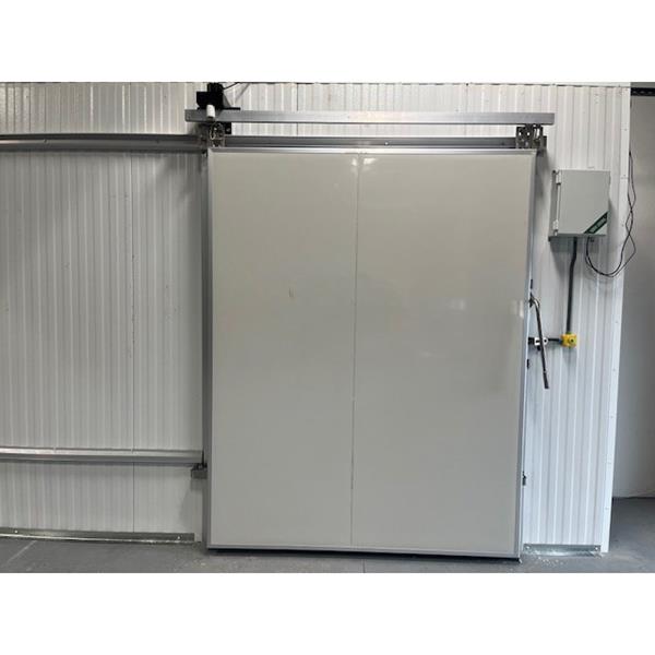 New 5&#39;x 7&#39;H Electric Sliding Cooler-Freezer Door