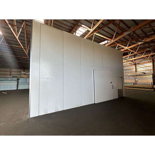 19&#39;11&quot; x 25&#39;9&quot; x 16&#39;H SRC Walk-in Cooler