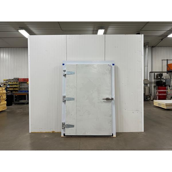 10&#39; x 11&#39;3&quot; x 10&#39;H Walk-in Cooler