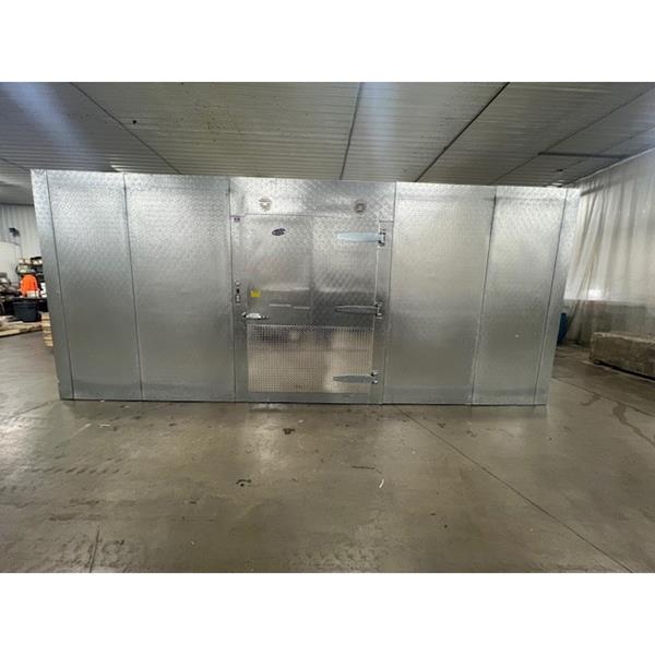 21&#39; x 21&#39; x 9&#39;H CCI Walk-in Freezer with Floor